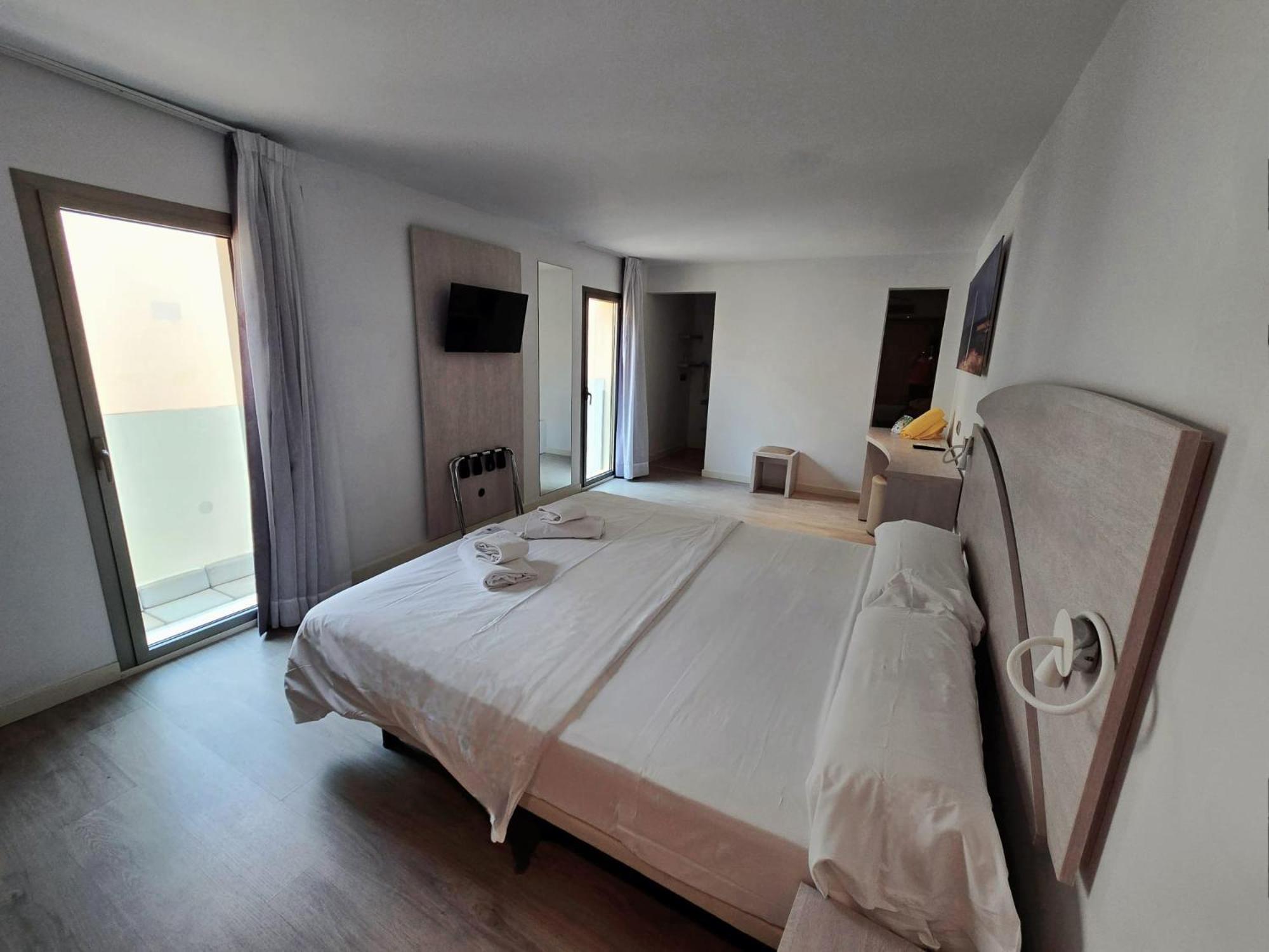 Llaut Boutique Hotel (Adults Only) Can Picafort  Szoba fotó